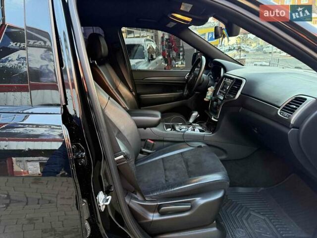 Черный Джип Гранд Чероки, объемом двигателя 3.6 л и пробегом 61 тыс. км за 25900 $, фото 42 на Automoto.ua