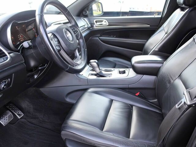 Черный Джип Гранд Чероки, объемом двигателя 3.6 л и пробегом 43 тыс. км за 11000 $, фото 5 на Automoto.ua