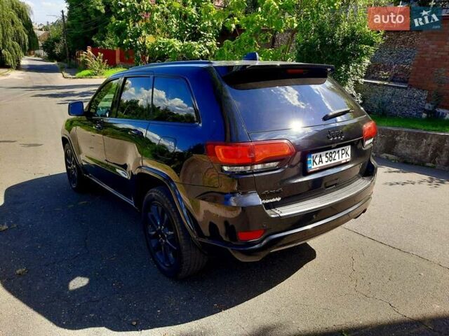 Черный Джип Гранд Чероки, объемом двигателя 3.6 л и пробегом 127 тыс. км за 25800 $, фото 4 на Automoto.ua