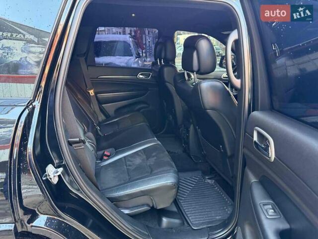 Черный Джип Гранд Чероки, объемом двигателя 3.6 л и пробегом 61 тыс. км за 25900 $, фото 40 на Automoto.ua