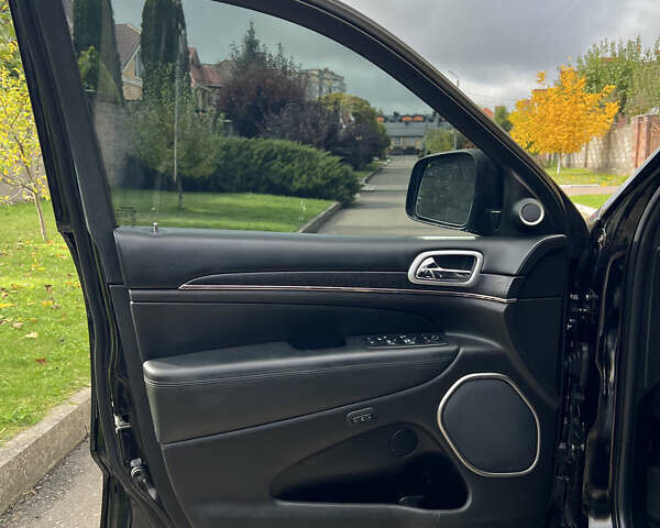 Чорний Джип Grand Cherokee, об'ємом двигуна 2.99 л та пробігом 198 тис. км за 24900 $, фото 10 на Automoto.ua