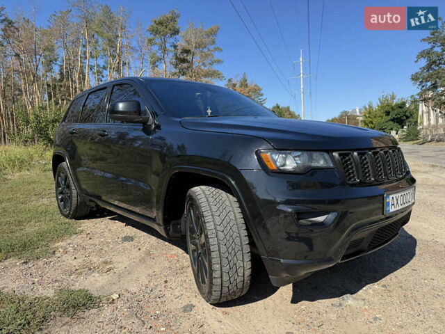 Черный Джип Гранд Чероки, объемом двигателя 3.6 л и пробегом 205 тыс. км за 24000 $, фото 4 на Automoto.ua