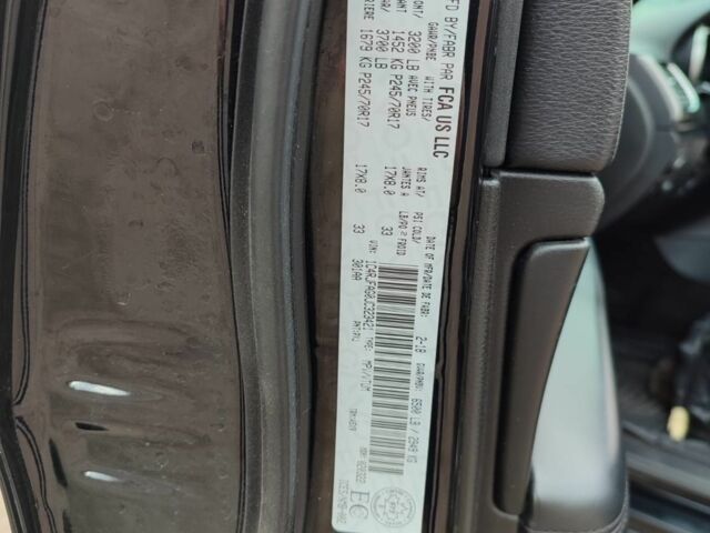 Черный Джип Гранд Чероки, объемом двигателя 3.6 л и пробегом 160 тыс. км за 25300 $, фото 4 на Automoto.ua