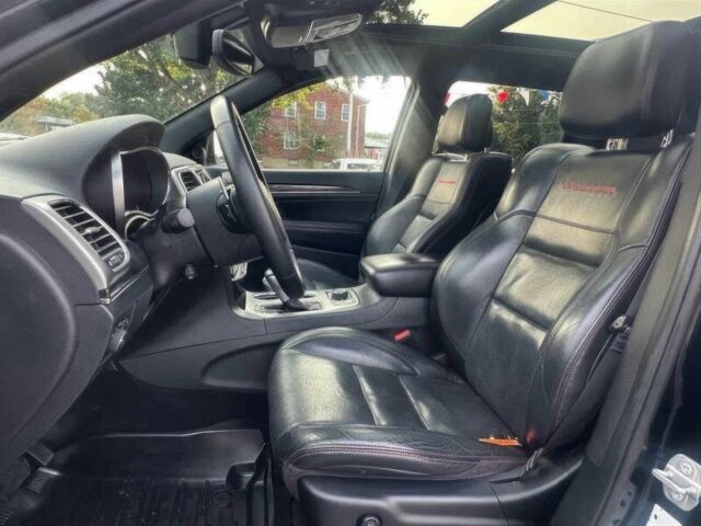 Черный Джип Гранд Чероки, объемом двигателя 3.6 л и пробегом 47 тыс. км за 2800 $, фото 7 на Automoto.ua