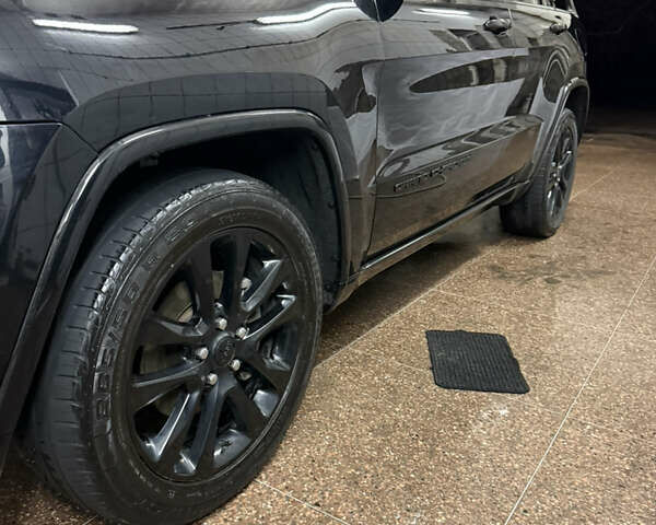 Чорний Джип Grand Cherokee, об'ємом двигуна 3.6 л та пробігом 148 тис. км за 27300 $, фото 27 на Automoto.ua