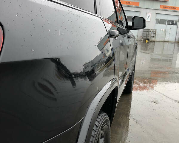 Черный Джип Гранд Чероки, объемом двигателя 3.6 л и пробегом 100 тыс. км за 20000 $, фото 10 на Automoto.ua