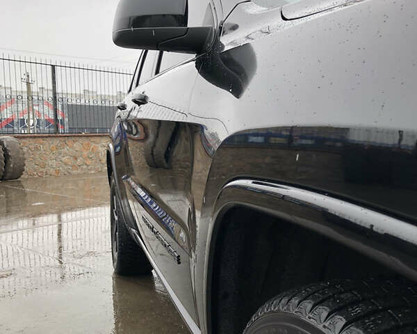 Черный Джип Гранд Чероки, объемом двигателя 3.6 л и пробегом 100 тыс. км за 20000 $, фото 9 на Automoto.ua