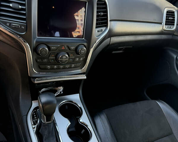 Чорний Джип Grand Cherokee, об'ємом двигуна 3.6 л та пробігом 148 тис. км за 27300 $, фото 14 на Automoto.ua