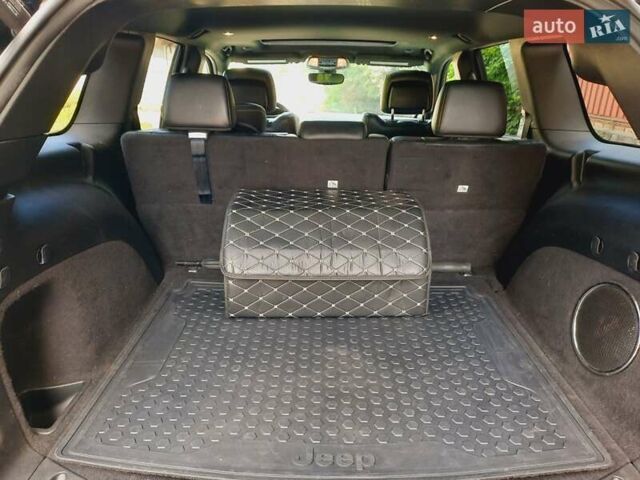 Черный Джип Гранд Чероки, объемом двигателя 3.6 л и пробегом 127 тыс. км за 25800 $, фото 19 на Automoto.ua