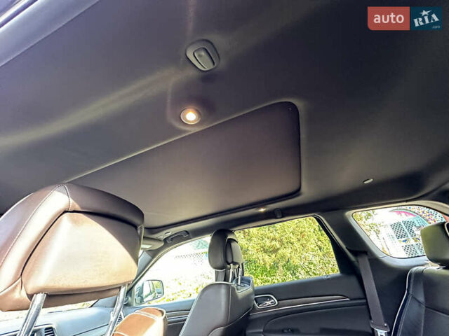 Чорний Джип Grand Cherokee, об'ємом двигуна 2.99 л та пробігом 166 тис. км за 31000 $, фото 24 на Automoto.ua