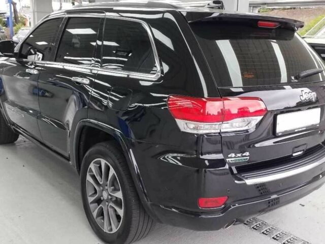 Черный Джип Гранд Чероки, объемом двигателя 0 л и пробегом 117 тыс. км за 14000 $, фото 2 на Automoto.ua