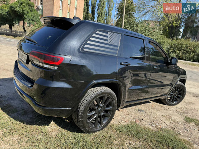Черный Джип Гранд Чероки, объемом двигателя 3.6 л и пробегом 205 тыс. км за 24000 $, фото 6 на Automoto.ua