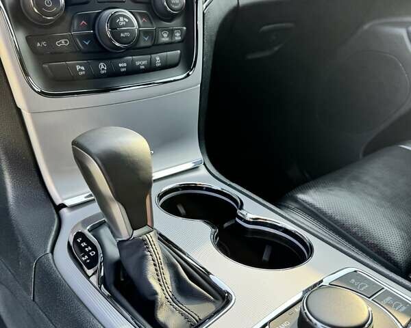 Чорний Джип Grand Cherokee, об'ємом двигуна 3.6 л та пробігом 89 тис. км за 28300 $, фото 41 на Automoto.ua