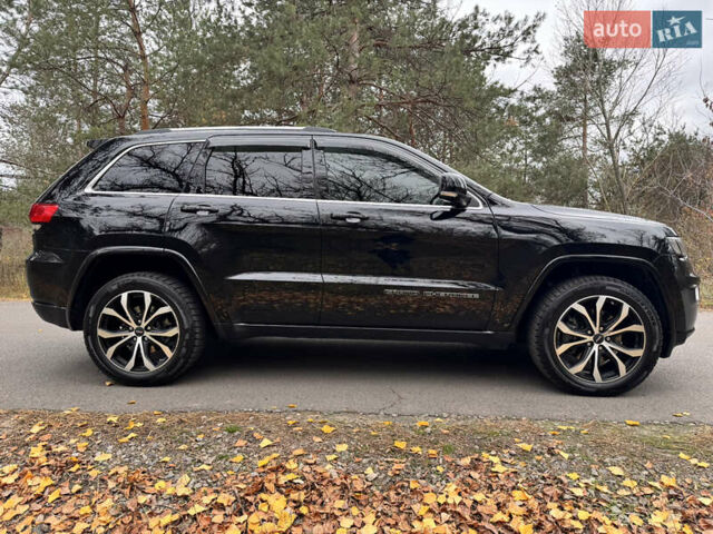 Черный Джип Гранд Чероки, объемом двигателя 2.99 л и пробегом 147 тыс. км за 30000 $, фото 2 на Automoto.ua