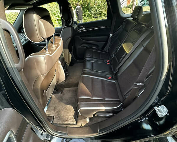 Чорний Джип Grand Cherokee, об'ємом двигуна 2.99 л та пробігом 166 тис. км за 31000 $, фото 28 на Automoto.ua
