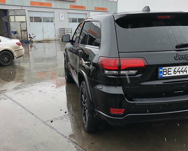 Черный Джип Гранд Чероки, объемом двигателя 3.6 л и пробегом 100 тыс. км за 20000 $, фото 5 на Automoto.ua