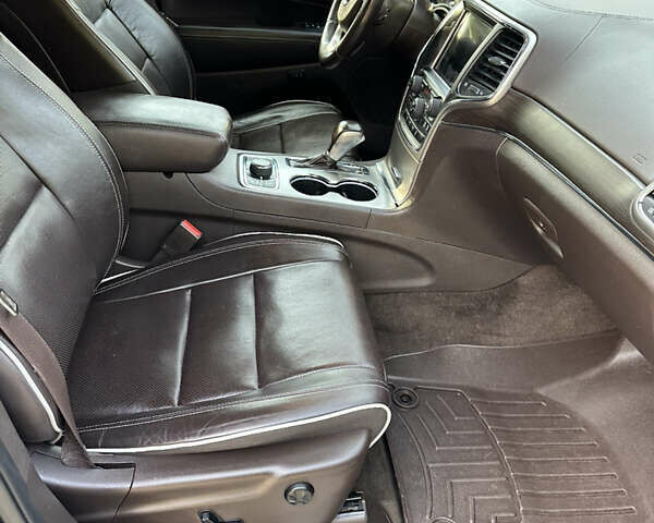 Чорний Джип Grand Cherokee, об'ємом двигуна 2.99 л та пробігом 166 тис. км за 31000 $, фото 37 на Automoto.ua