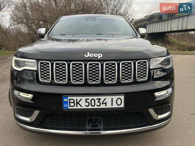 Черный Джип Гранд Чероки, объемом двигателя 5.7 л и пробегом 120 тыс. км за 22700 $, фото 1 на Automoto.ua