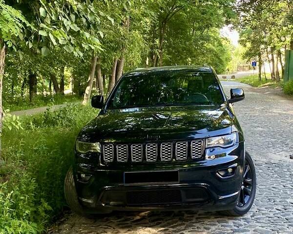 Джип Гранд Чероки 2018 в Киеве на Automoto.ua Черный Джип Гранд Чероки, объемом двигателя 3.6 л и пробегом 126 тыс. км за 24999 $, фото 5 на Automoto.ua