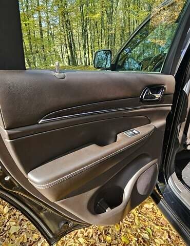 Черный Джип Гранд Чероки, объемом двигателя 2.99 л и пробегом 162 тыс. км за 26500 $, фото 20 на Automoto.ua