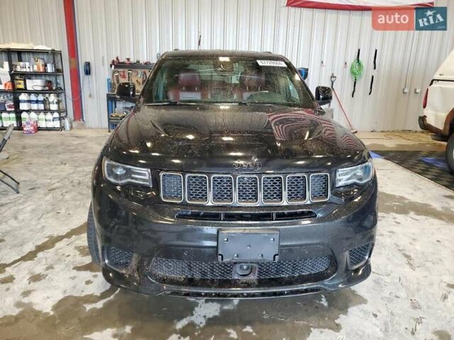 Черный Джип Гранд Чероки, объемом двигателя 6.2 л и пробегом 131 тыс. км за 4300 $, фото 4 на Automoto.ua