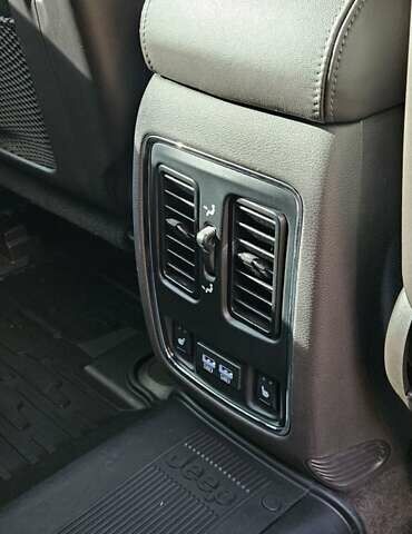 Черный Джип Гранд Чероки, объемом двигателя 2.99 л и пробегом 162 тыс. км за 26500 $, фото 24 на Automoto.ua