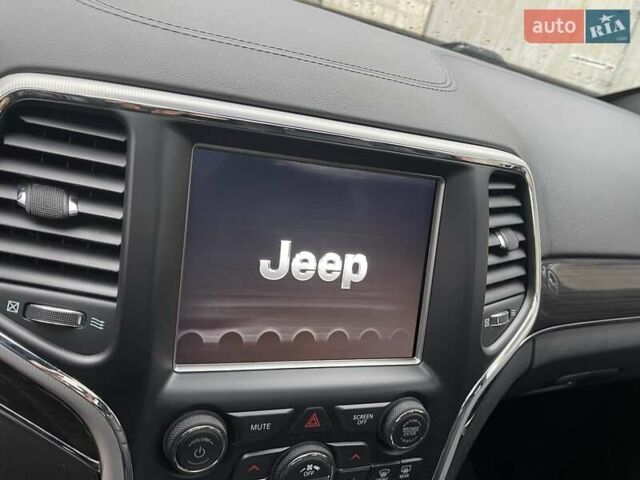 Чорний Джип Grand Cherokee, об'ємом двигуна 3 л та пробігом 100 тис. км за 29999 $, фото 55 на Automoto.ua