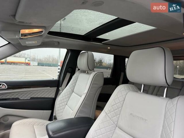 Чорний Джип Grand Cherokee, об'ємом двигуна 2.99 л та пробігом 67 тис. км за 34500 $, фото 11 на Automoto.ua