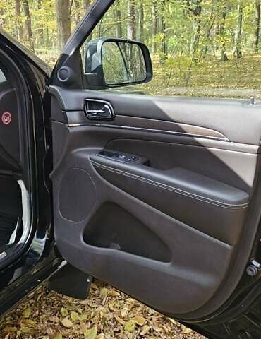 Черный Джип Гранд Чероки, объемом двигателя 2.99 л и пробегом 162 тыс. км за 26500 $, фото 26 на Automoto.ua