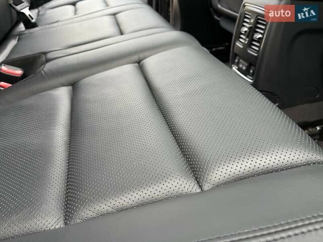 Чорний Джип Grand Cherokee, об'ємом двигуна 3 л та пробігом 100 тис. км за 29999 $, фото 236 на Automoto.ua