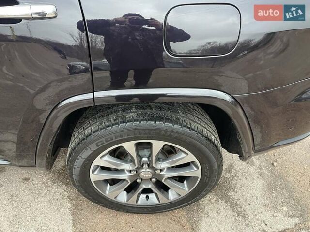 Чорний Джип Grand Cherokee, об'ємом двигуна 3 л та пробігом 100 тис. км за 29999 $, фото 27 на Automoto.ua