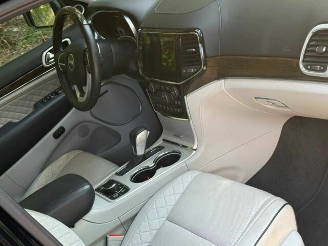 Чорний Джип Grand Cherokee, об'ємом двигуна 3 л та пробігом 66 тис. км за 34500 $, фото 6 на Automoto.ua