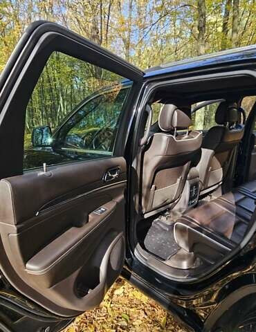 Черный Джип Гранд Чероки, объемом двигателя 2.99 л и пробегом 162 тыс. км за 26500 $, фото 19 на Automoto.ua