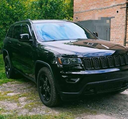 Чорний Джип Grand Cherokee, об'ємом двигуна 3.6 л та пробігом 121 тис. км за 24400 $, фото 1 на Automoto.ua