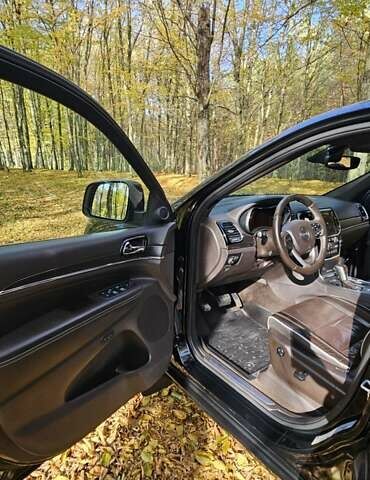 Черный Джип Гранд Чероки, объемом двигателя 2.99 л и пробегом 162 тыс. км за 26500 $, фото 17 на Automoto.ua