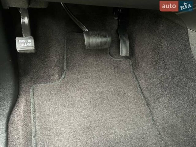 Чорний Джип Grand Cherokee, об'ємом двигуна 3 л та пробігом 100 тис. км за 29999 $, фото 70 на Automoto.ua