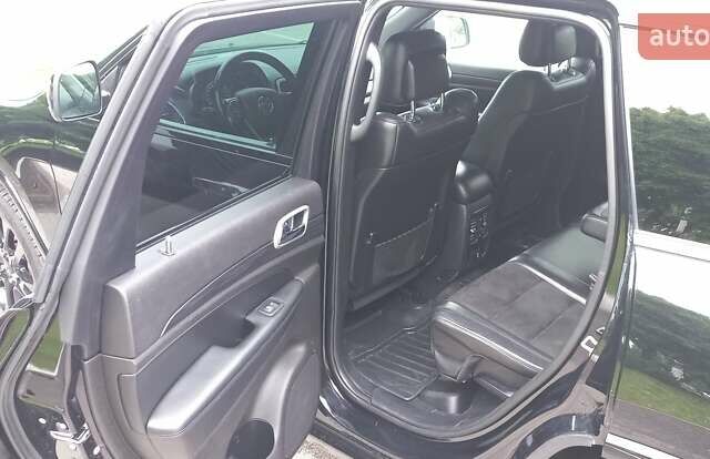 Чорний Джип Grand Cherokee, об'ємом двигуна 3.6 л та пробігом 142 тис. км за 22400 $, фото 8 на Automoto.ua