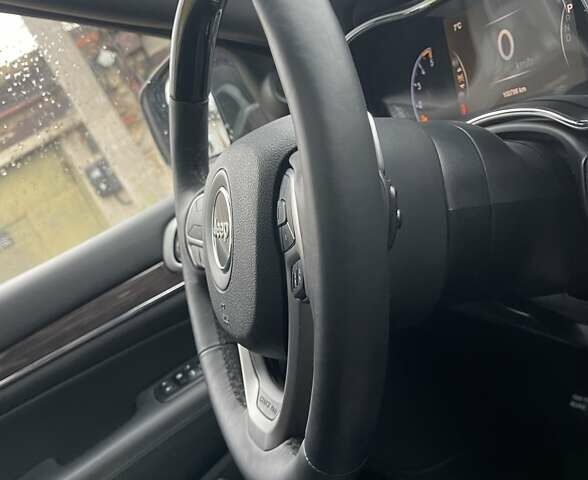 Чорний Джип Grand Cherokee, об'ємом двигуна 3 л та пробігом 100 тис. км за 29999 $, фото 169 на Automoto.ua