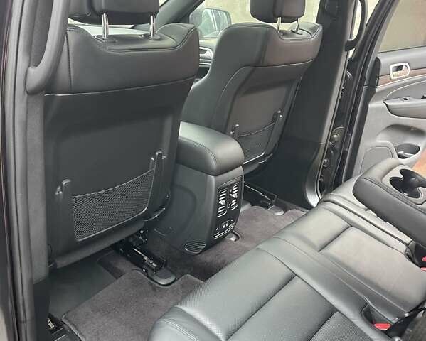 Чорний Джип Grand Cherokee, об'ємом двигуна 3 л та пробігом 100 тис. км за 29999 $, фото 205 на Automoto.ua