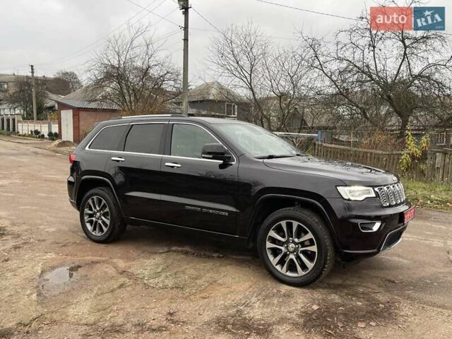 Чорний Джип Grand Cherokee, об'ємом двигуна 3 л та пробігом 100 тис. км за 29999 $, фото 3 на Automoto.ua