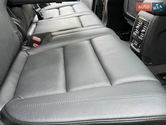 Чорний Джип Grand Cherokee, об'ємом двигуна 3 л та пробігом 100 тис. км за 29999 $, фото 222 на Automoto.ua