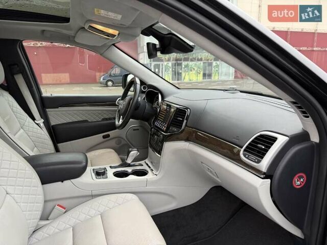 Чорний Джип Grand Cherokee, об'ємом двигуна 2.99 л та пробігом 67 тис. км за 34500 $, фото 17 на Automoto.ua