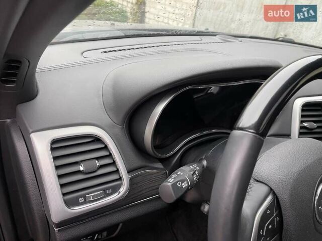 Чорний Джип Grand Cherokee, об'ємом двигуна 3 л та пробігом 100 тис. км за 29999 $, фото 50 на Automoto.ua