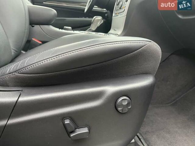 Чорний Джип Grand Cherokee, об'ємом двигуна 3 л та пробігом 100 тис. км за 29999 $, фото 167 на Automoto.ua