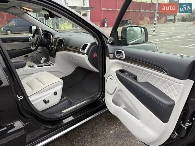 Чорний Джип Grand Cherokee, об'ємом двигуна 2.99 л та пробігом 67 тис. км за 34500 $, фото 16 на Automoto.ua