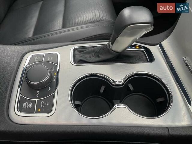 Чорний Джип Grand Cherokee, об'ємом двигуна 3 л та пробігом 100 тис. км за 29999 $, фото 149 на Automoto.ua