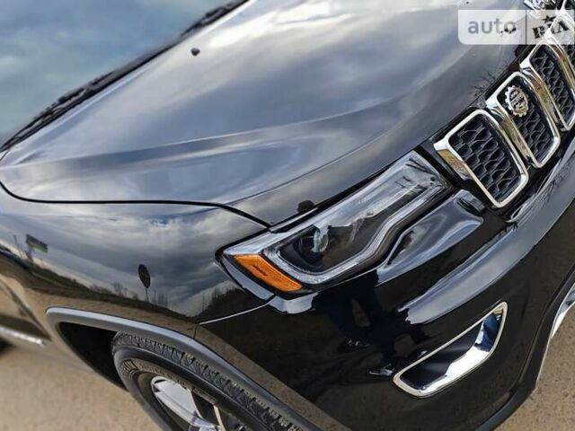 Чорний Джип Grand Cherokee, об'ємом двигуна 3.6 л та пробігом 91 тис. км за 29800 $, фото 16 на Automoto.ua