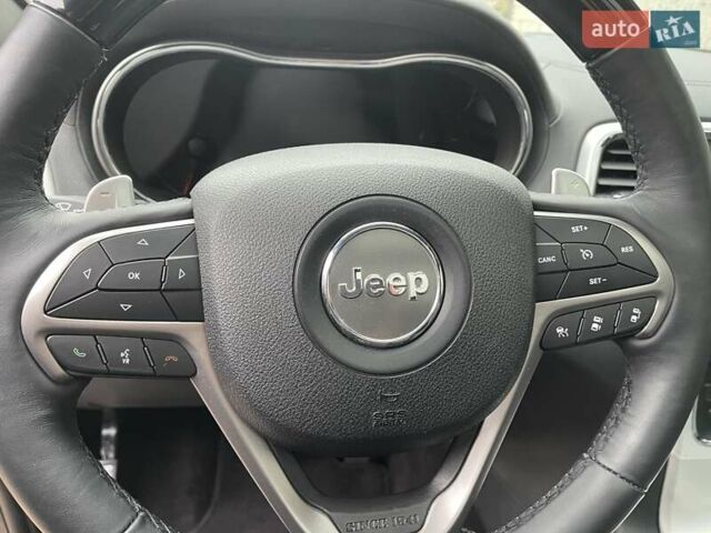 Чорний Джип Grand Cherokee, об'ємом двигуна 3 л та пробігом 100 тис. км за 29999 $, фото 46 на Automoto.ua