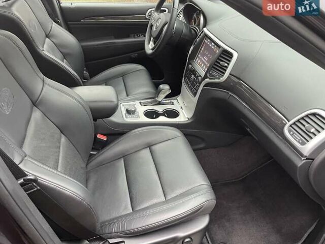 Чорний Джип Grand Cherokee, об'ємом двигуна 3 л та пробігом 100 тис. км за 29999 $, фото 168 на Automoto.ua