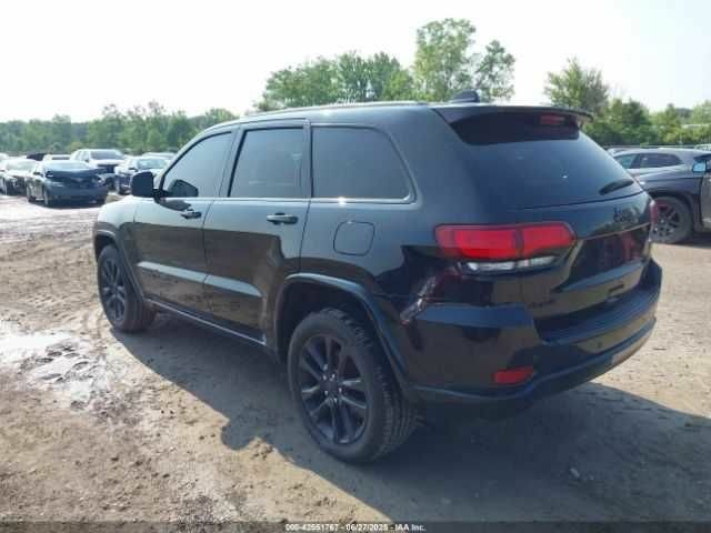 Чорний Джип Grand Cherokee, об'ємом двигуна 3.6 л та пробігом 68 тис. км за 7900 $, фото 3 на Automoto.ua